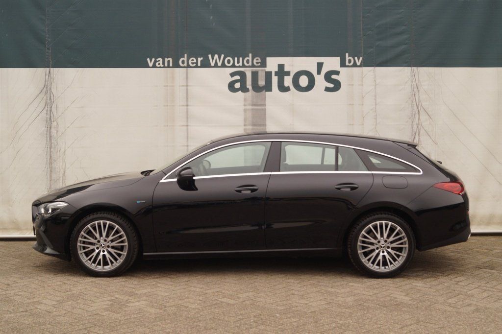 MERCEDES-BENZ CLA 250 Shooting Brake 250e Business Edition -NA