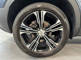 Volvo XC40 T4 Recharge Inscription NAV+LED+KAM+PANO+VC - Volvo XC40 mit Hybrid-Antrieb