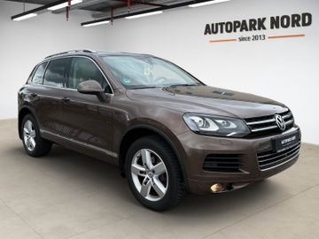 Volkswagen Touareg - 2