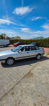 Audi 90 B3 - Audi 90 mit Benzin-Antrieb