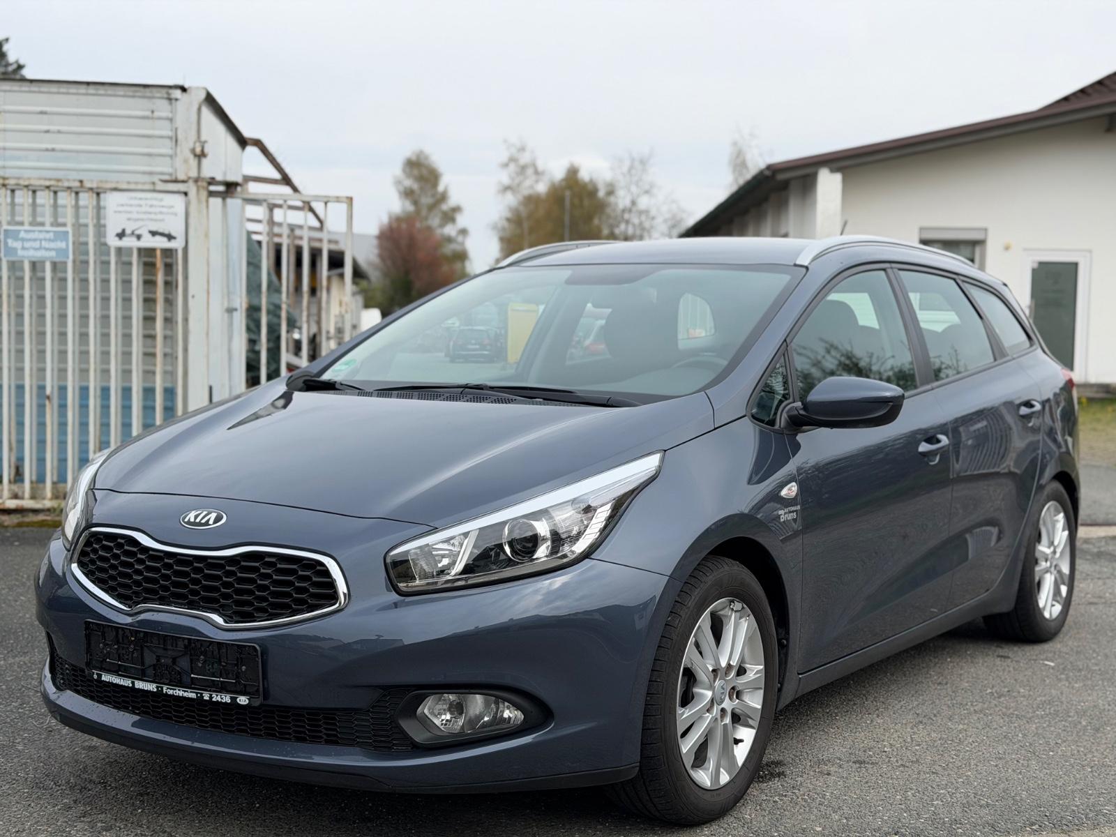 Kia cee'd 1.6 GDI Sportswagon Edition 7 // Euro 5
