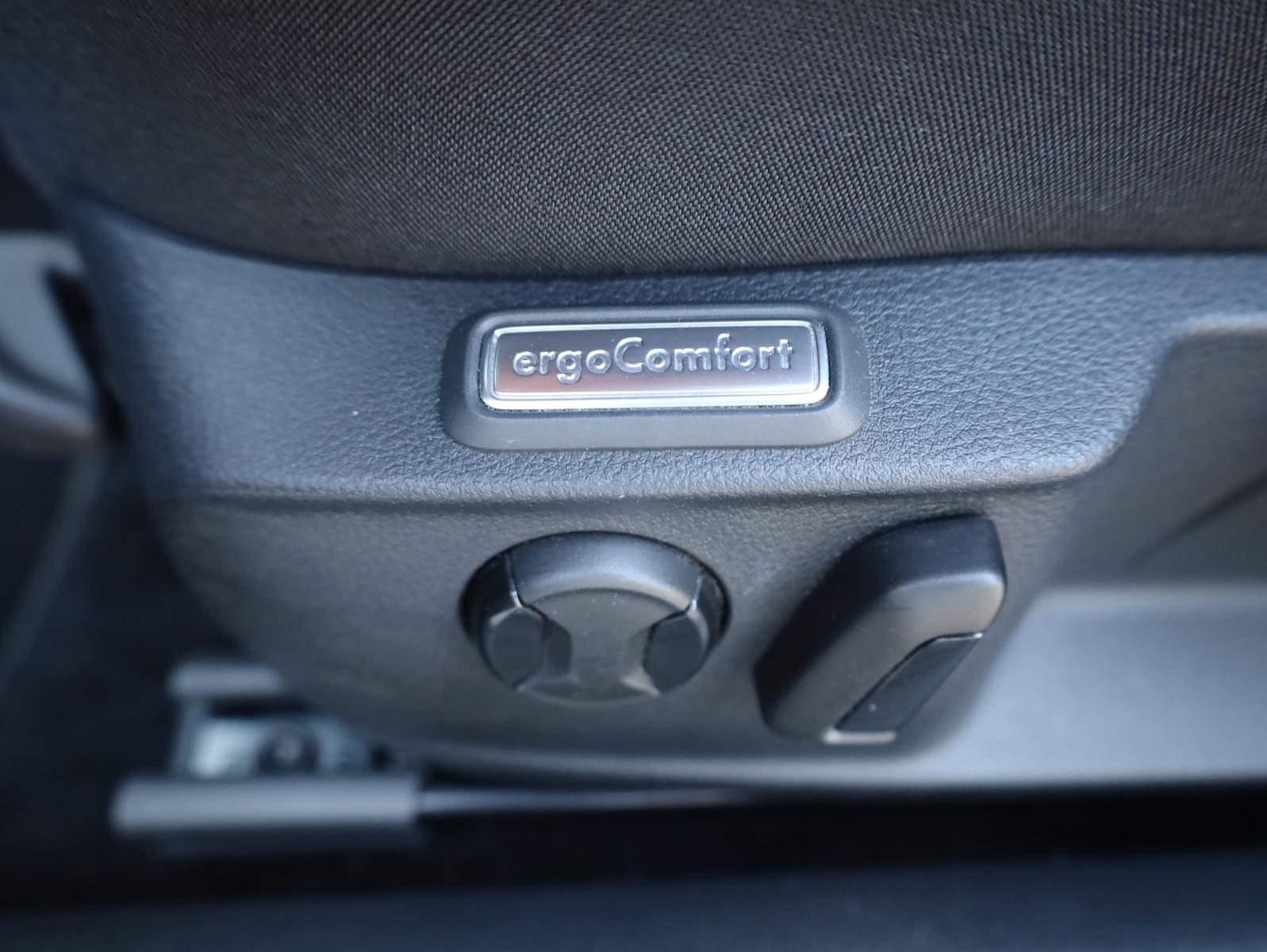 Volkswagen Passat Business 2.0TDI*ACC*CarPlay*AHK*, миниатюра 15