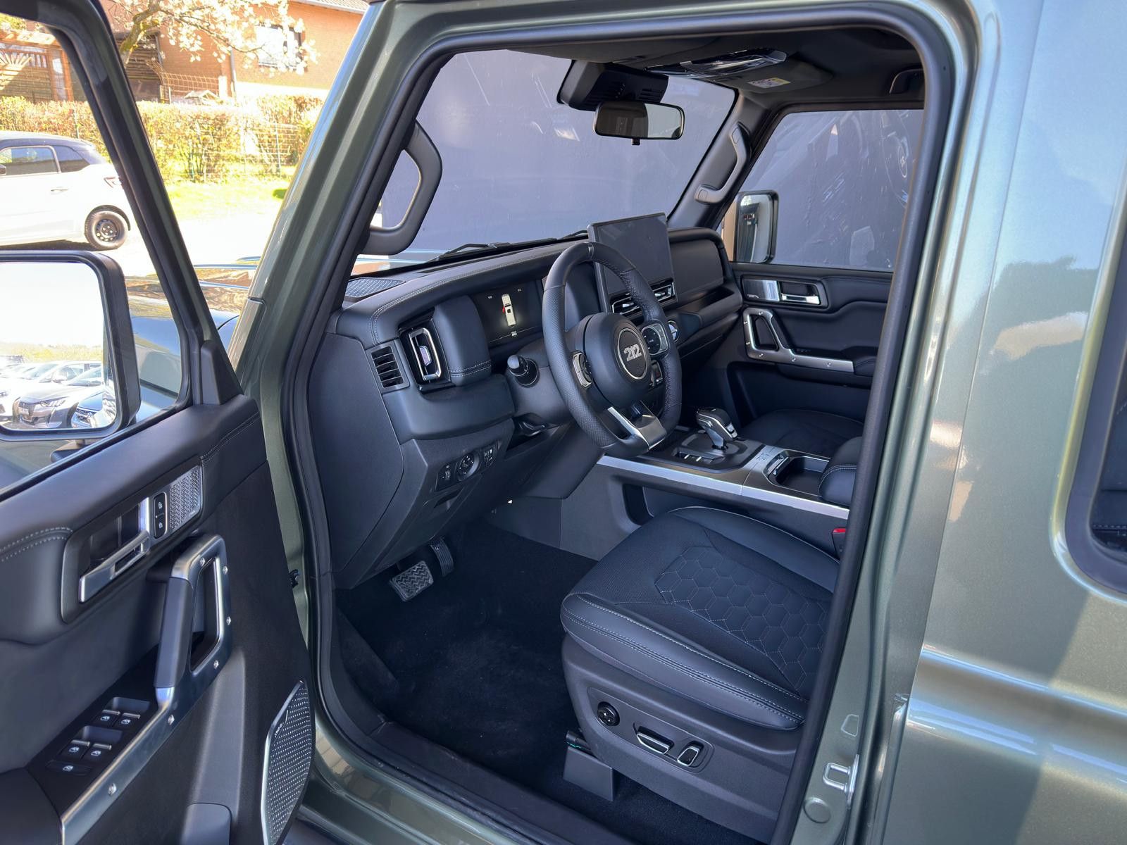 BAW 212 2,0L TCI 4WD | Seilwinde | 4×4 — Bild 9