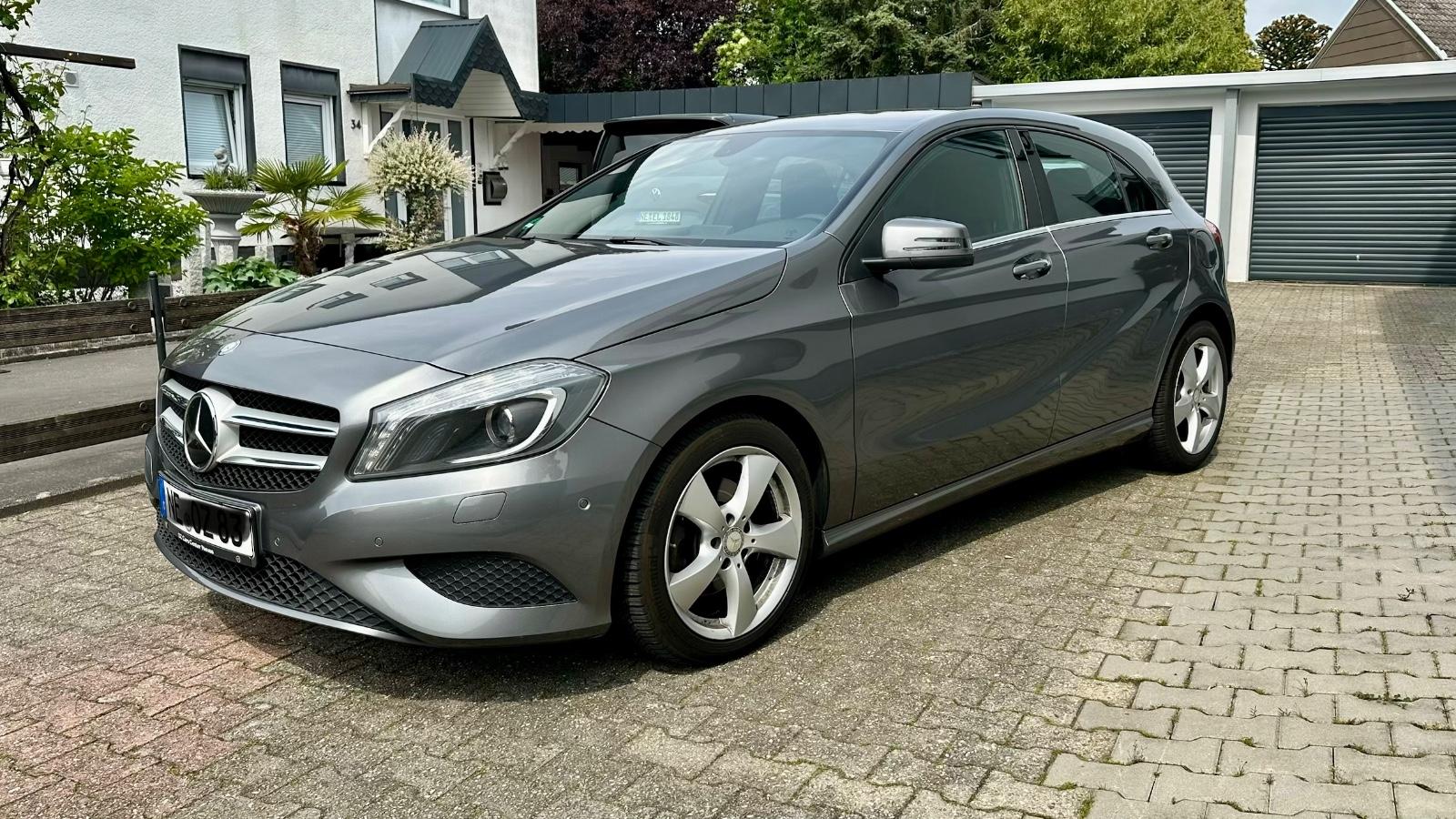 Mercedes-Benz A 180 BlueEfficiency Urban Sport LED Navi