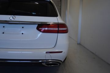 Mercedes E 220 - 10