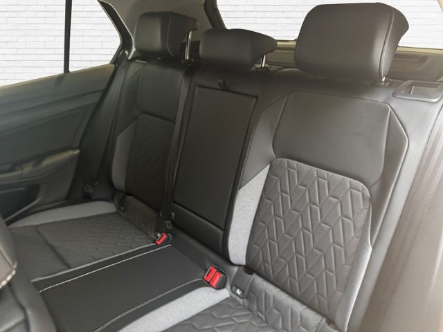 Fahrzeugabbildung Volkswagen Golf ENERGY 1,5 l TSI OPF 85 kW (116 PS) 6-Gang