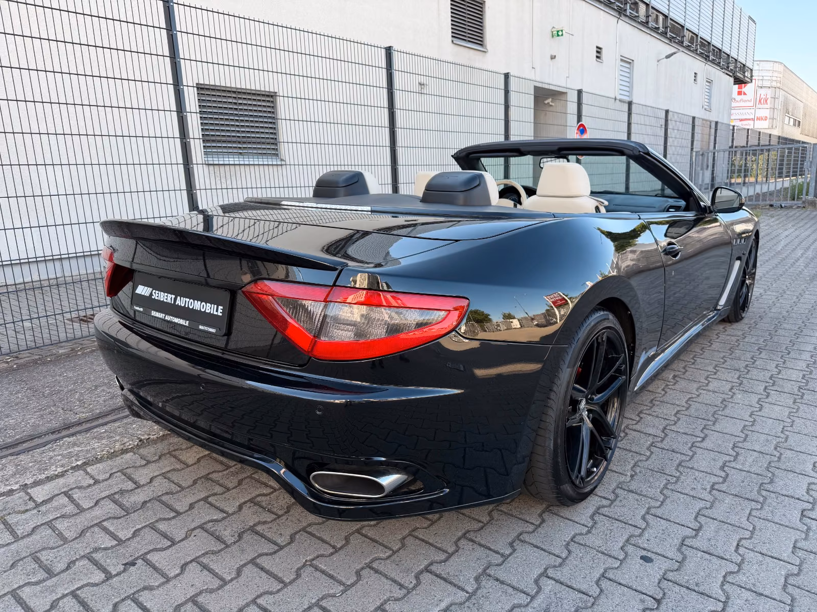 Maserati GranCabrio Sport
