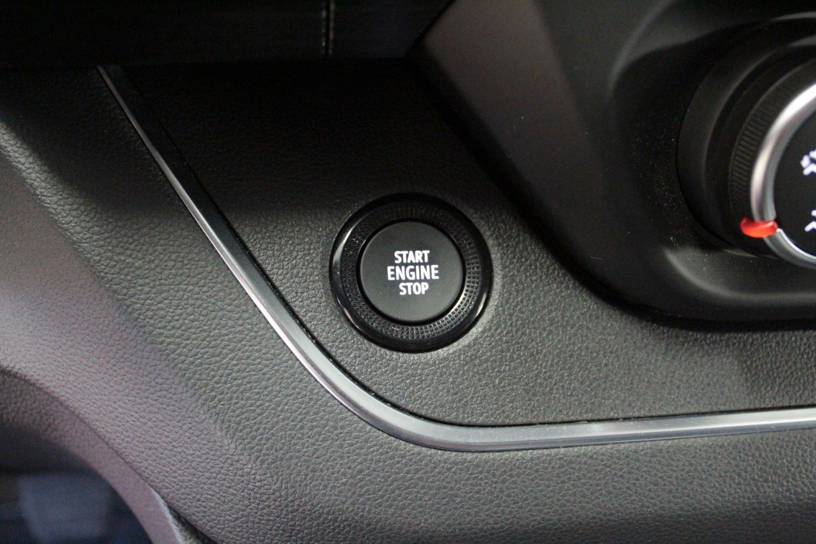 Fahrzeugabbildung Renault Trafic Blue dCi 150 EDC Life*Automatik*9-Sitzer*