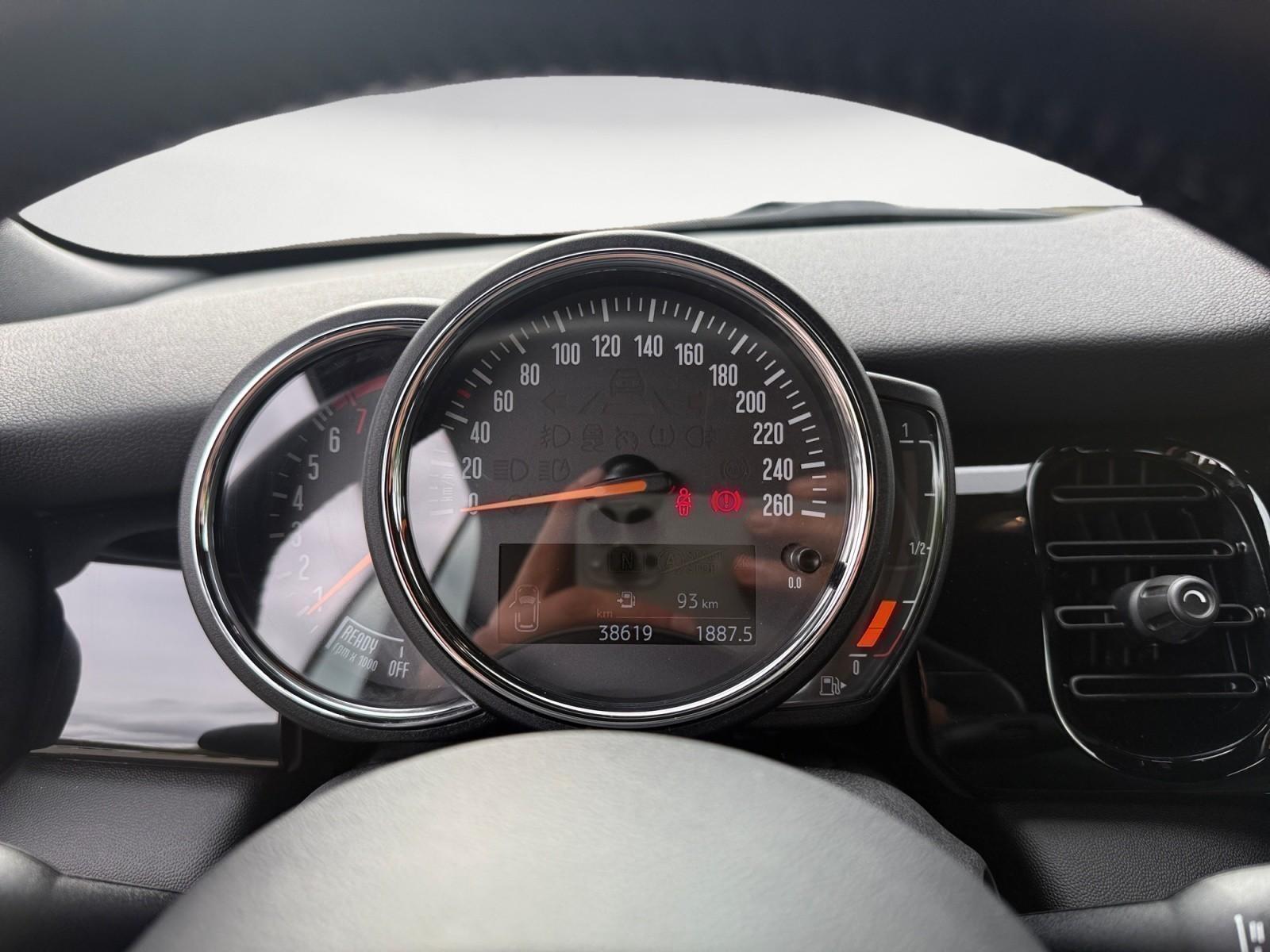 MINI Cooper S Cabrio Classic Trim Navi Klima PDC DAB 