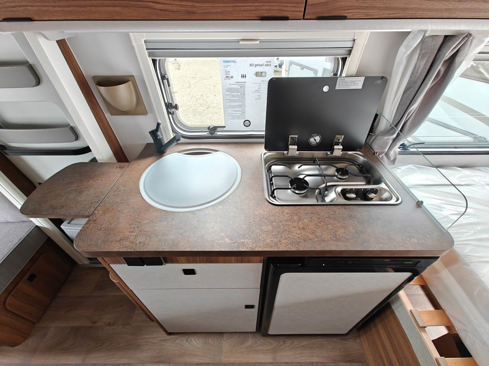 Fahrzeugabbildung HYMER / ERIBA / HYMERCAR Touring 530 Legend - JETZT 6.349€ SPAREN !!!