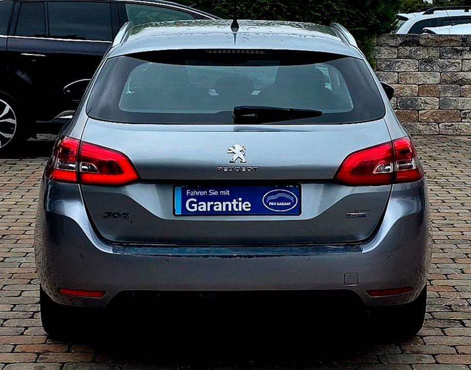 Peugeot 308 2015 — photo 8