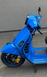 Vespa Rizoma Edelumbau Sonderfarbe Porsche Shark Blue - VESPA ROLLER