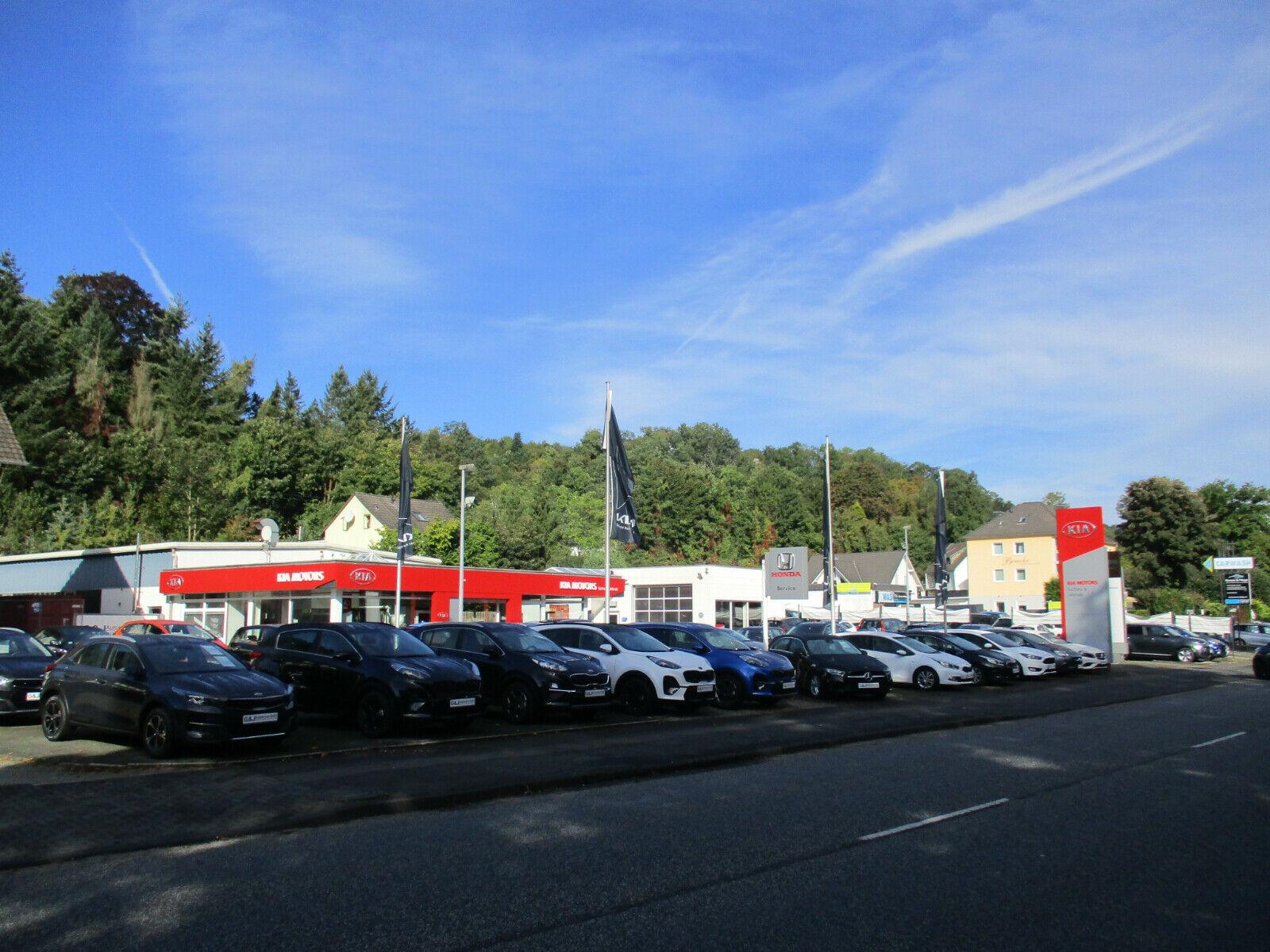 showroom-image-bottom