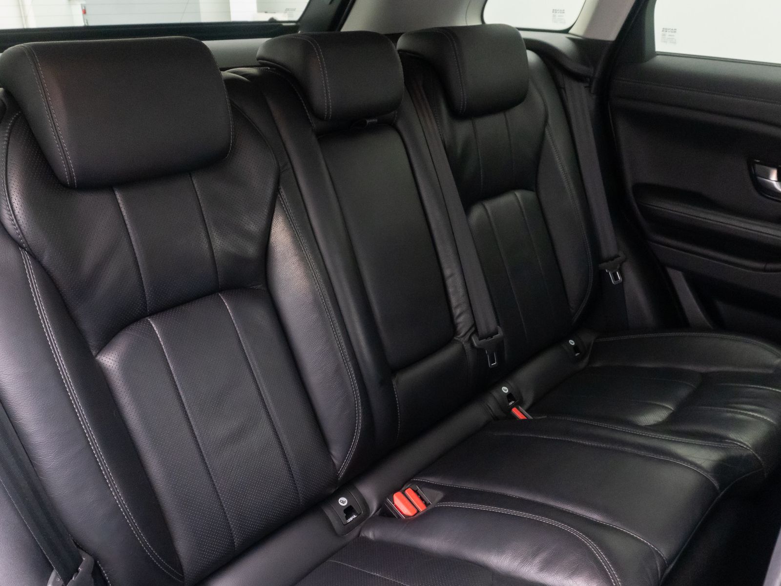 Fahrzeugabbildung Land Rover Range Rover Evoque DAB Kamera SoundSys Leder 18"