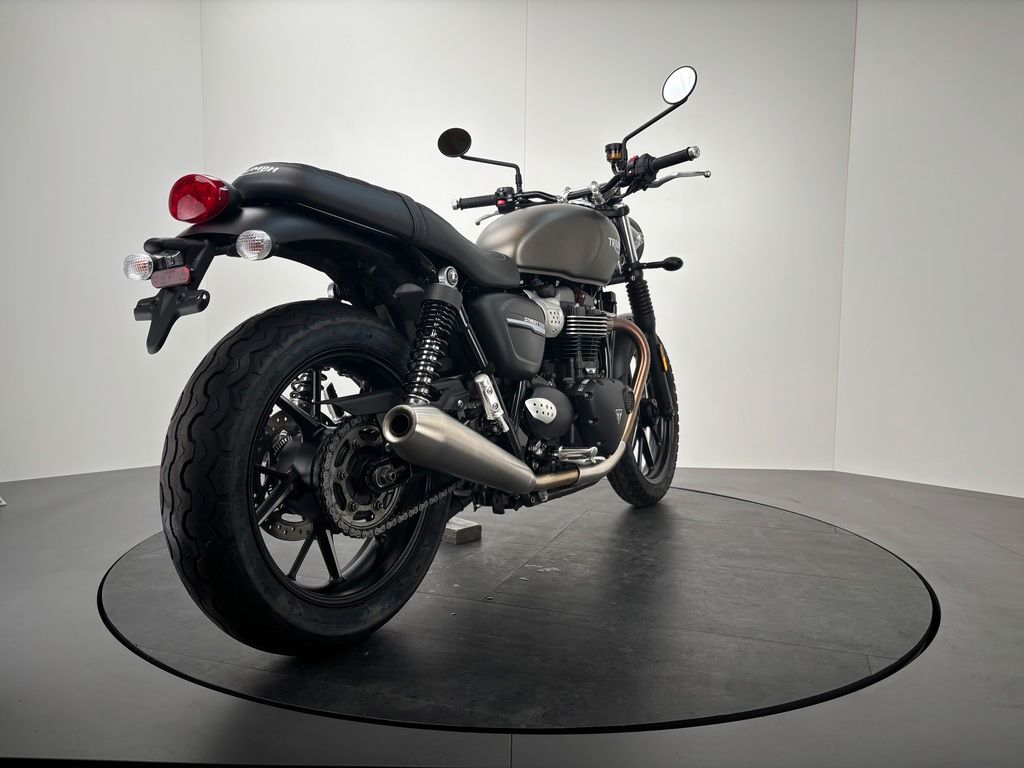 Fahrzeugabbildung Triumph STREET TWIN *1. HAND *WENIG KILOMETER