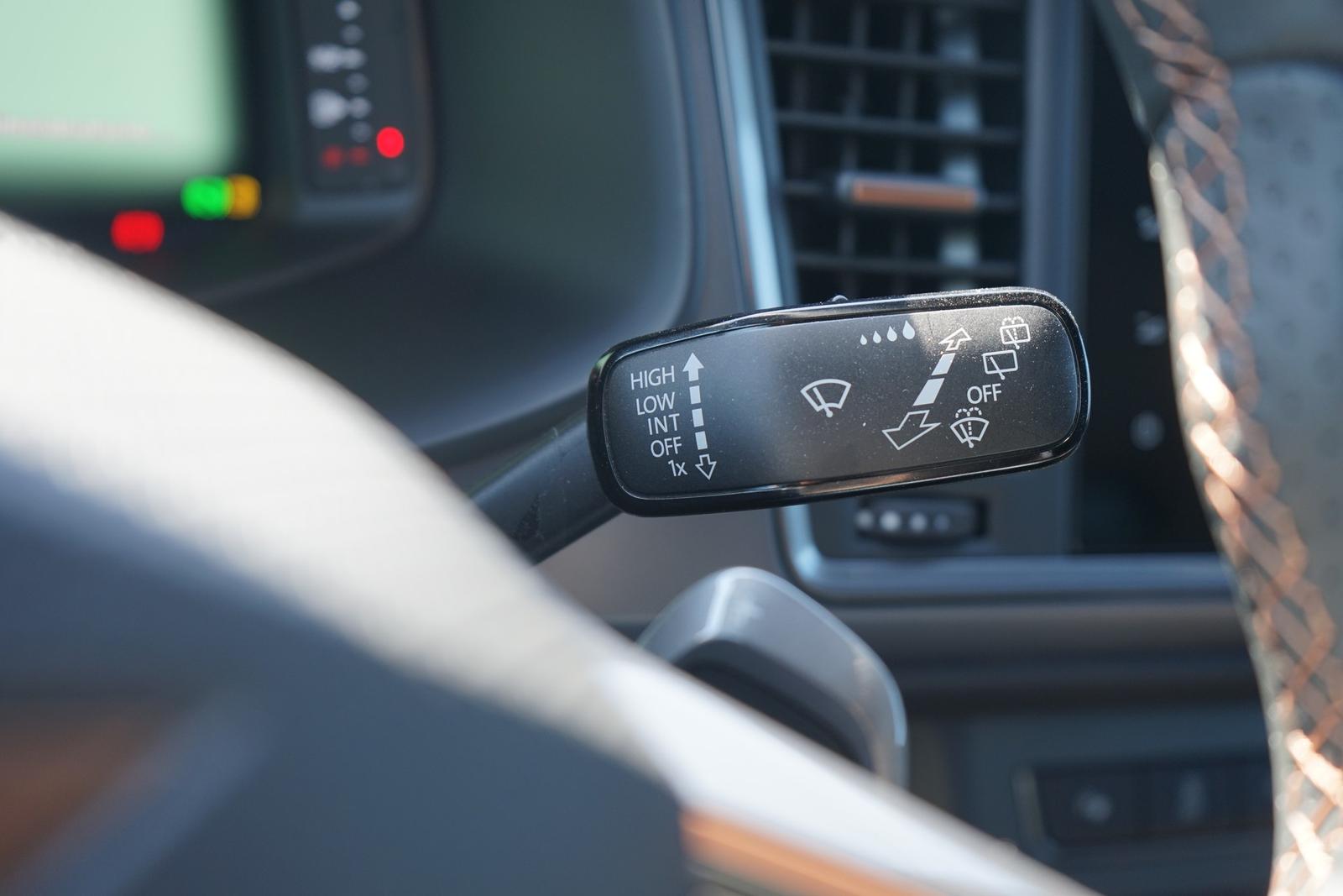 Cupra Ateca 2.0 4Drive LED Navi Beats AHK ACC DAB, миниатюра 27