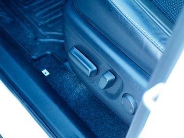 Bild 16 Toyota RAV 4 2,5-l-Hybrid Edition-S Kamera AHK