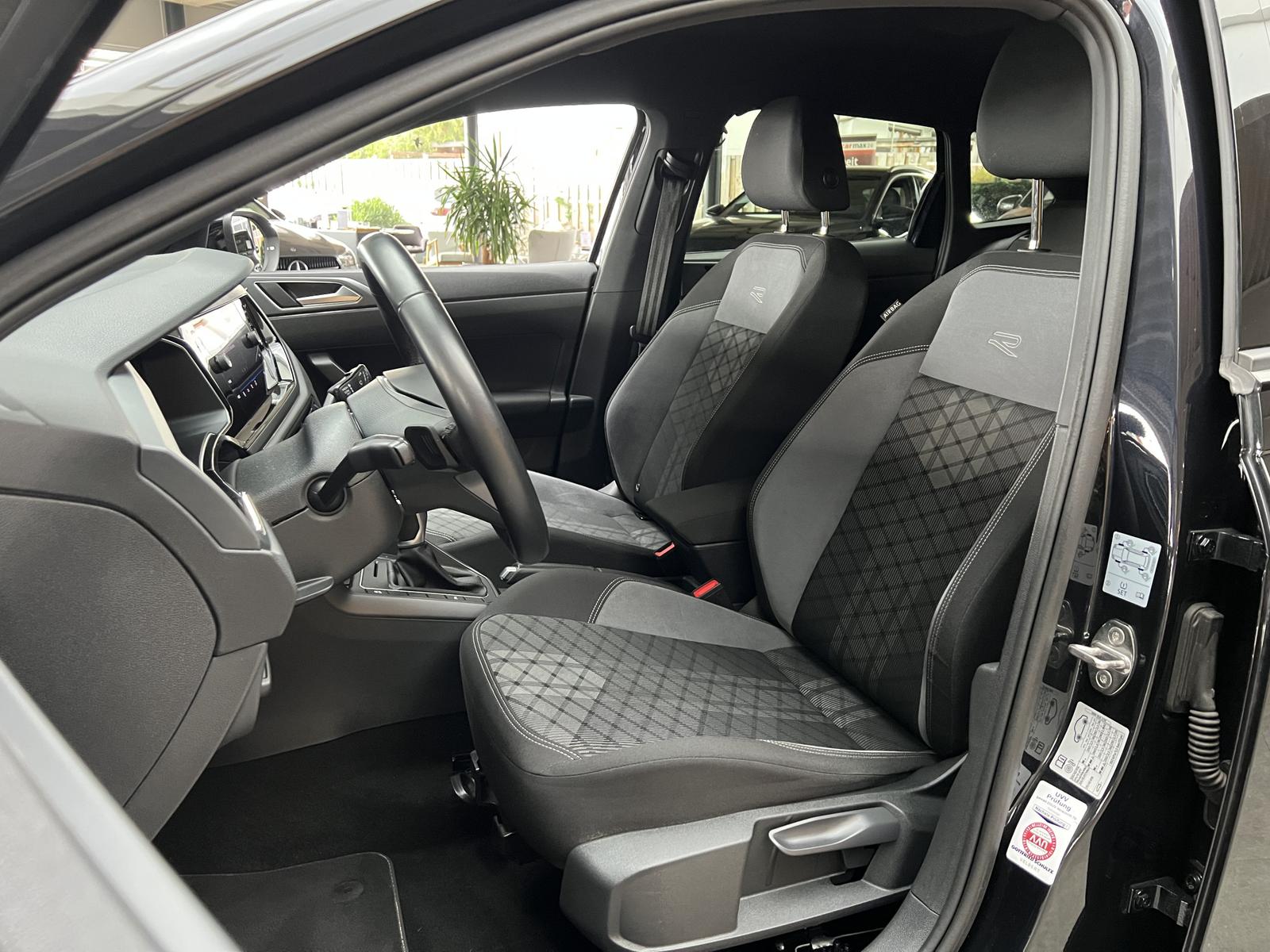 Volkswagen Taigo 1.0TSI DSG R-Line Navi AHK Kamera DAB+ IQ, миниатюра 2