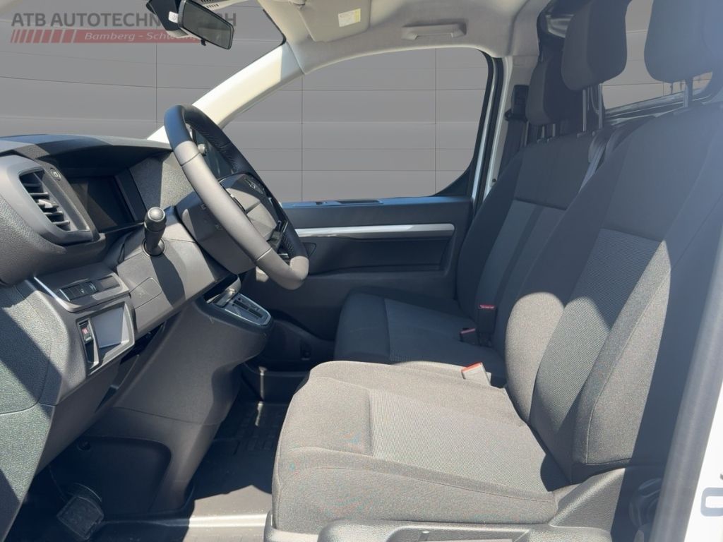 Fahrzeugabbildung Opel Vivaro erhöhte Nutzlast M Laderaumboden und Seit