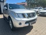 Nissan Pathfinder 2.5 dCi LE/7 Sitze - Nissan Pathfinder: Automatik