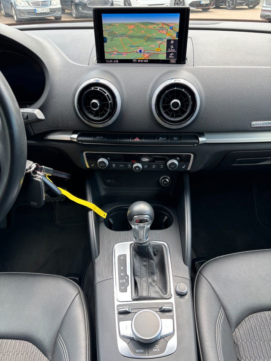 Audi A3 Sportback S-Line 30 TDI design/TÜV NEU/AHK foto 14