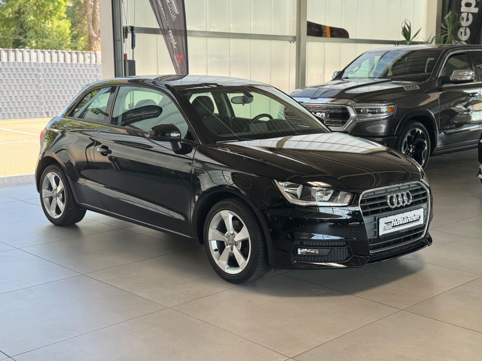 Fahrzeugabbildung Audi A1 1.4 TFSI sport   "Klimaautomatik Sitzheizung"