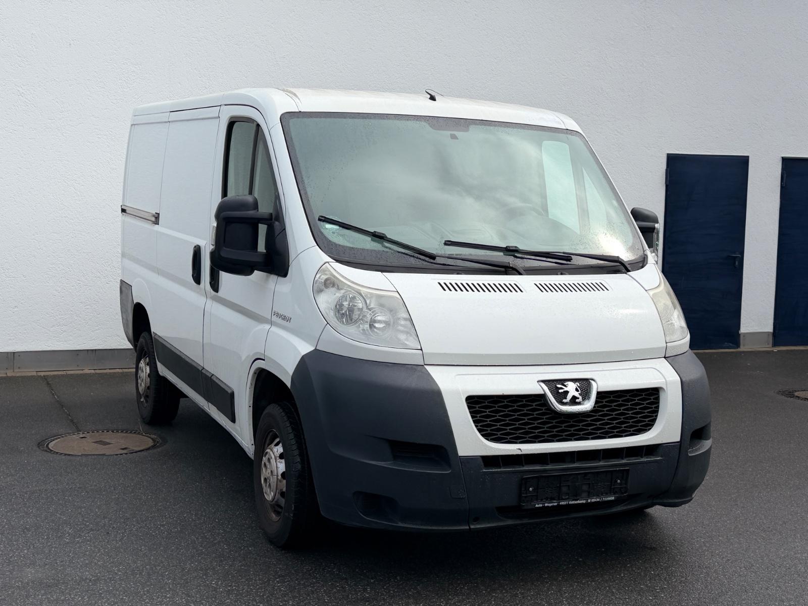 Peugeot Peugeout Boxer HDi Tüv-Au Neu 2500kg anh. last