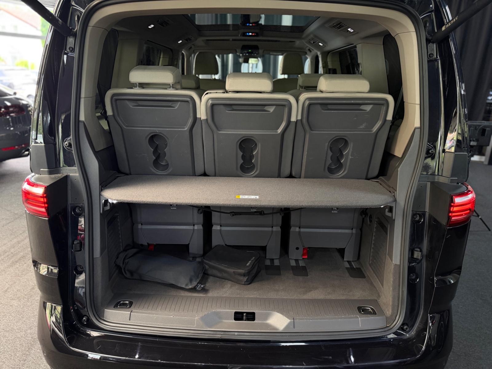 Volkswagen T7 Multivan 1 HAND ERSTBESITZER WERKSFAHRZEUG