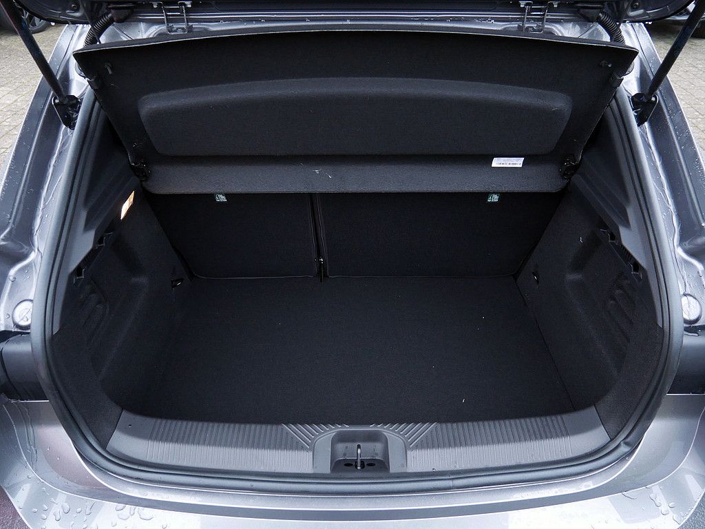 Fahrzeugabbildung Renault Clio Techno Full Hybrid E-Tech 160
