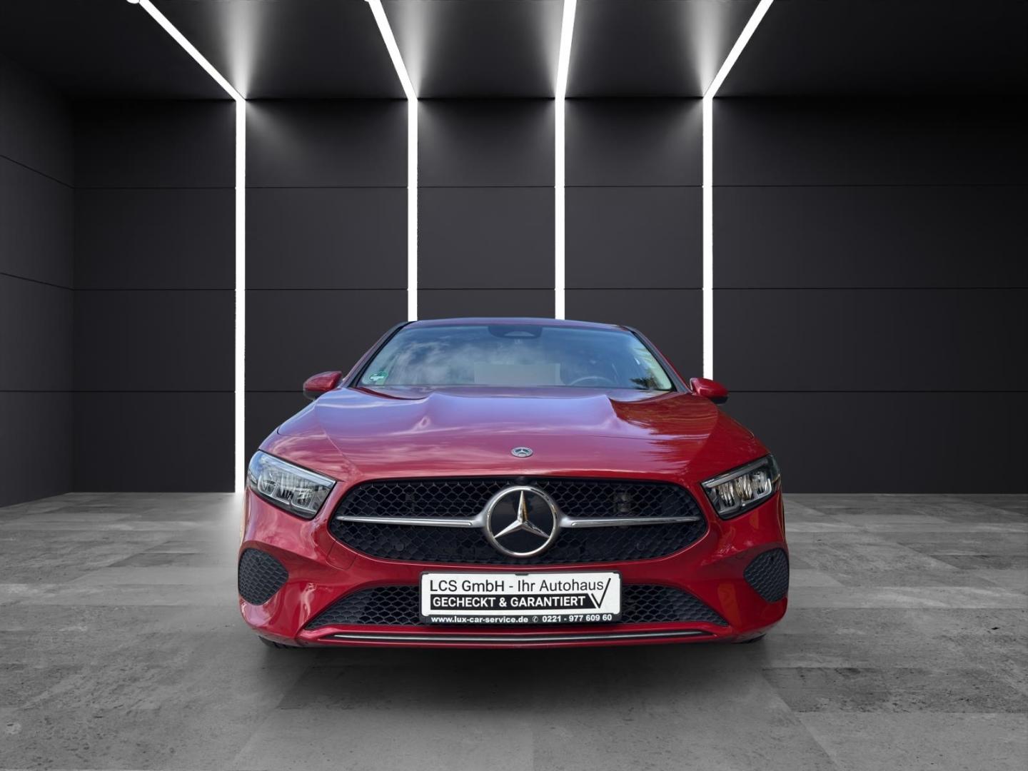 Mercedes-Benz A 200 d Navi Digitales Cockpit Kamera LED Keyles