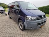 Volkswagen T5 Caravelle*Behindertengerecht*Selbstf*Hecklift - Volkswagen T5 Caravelle mit Diesel-Antrieb