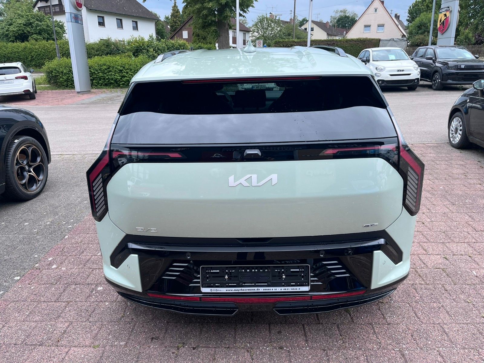 Fahrzeugabbildung Kia EV3 81 kWh 150 kW GT-line Frontantrieb