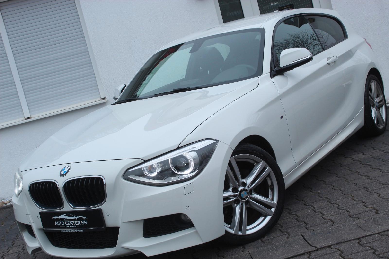 BMW 116 i M-PAKET *NAVI*XENON*18ZOLL*PDC*SHZ*3-TRG*