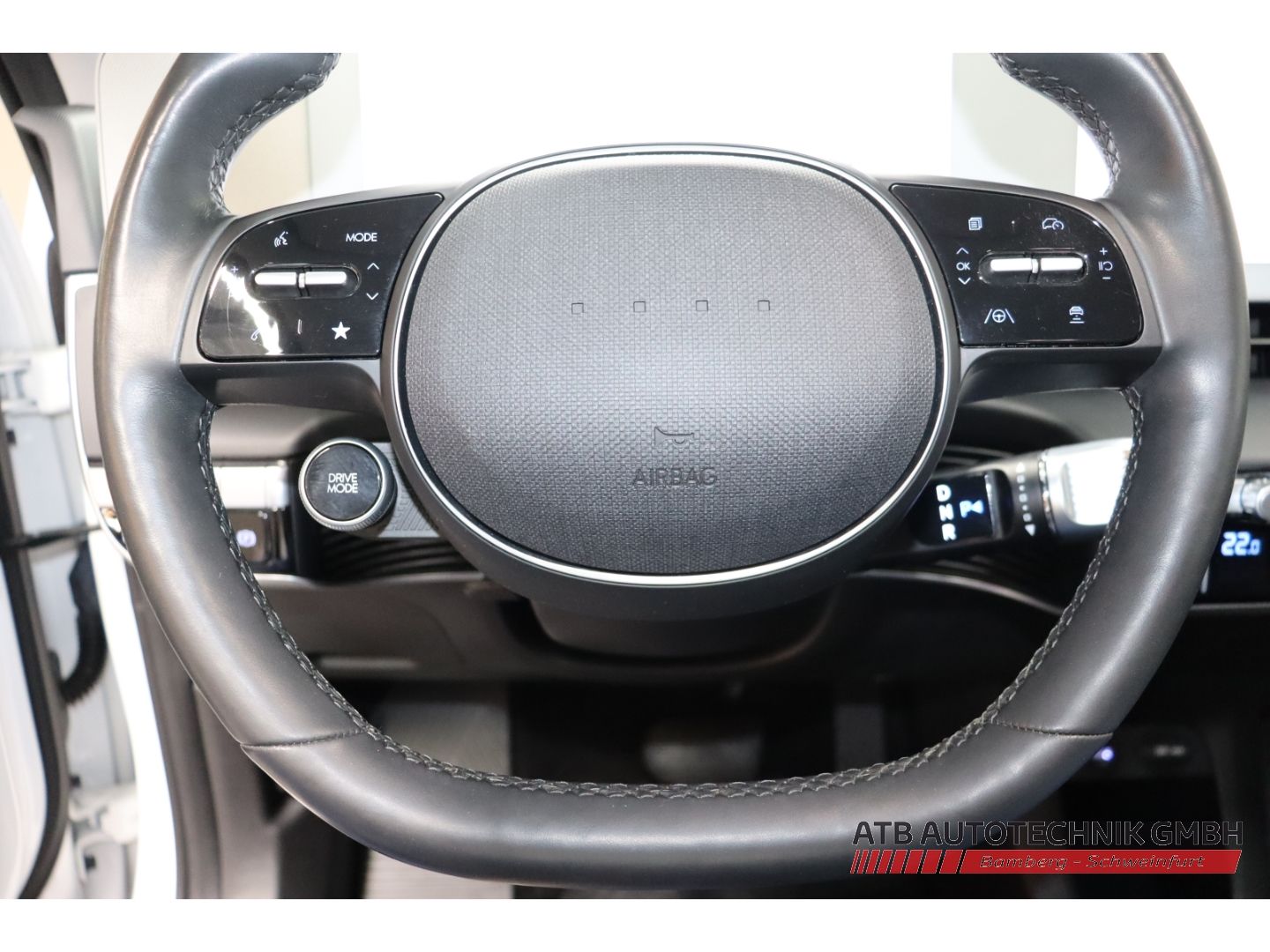 Fahrzeugabbildung Hyundai IONIQ 5 77,4 kWh 98,3% SOH 2WD Navi LED Apple Ca