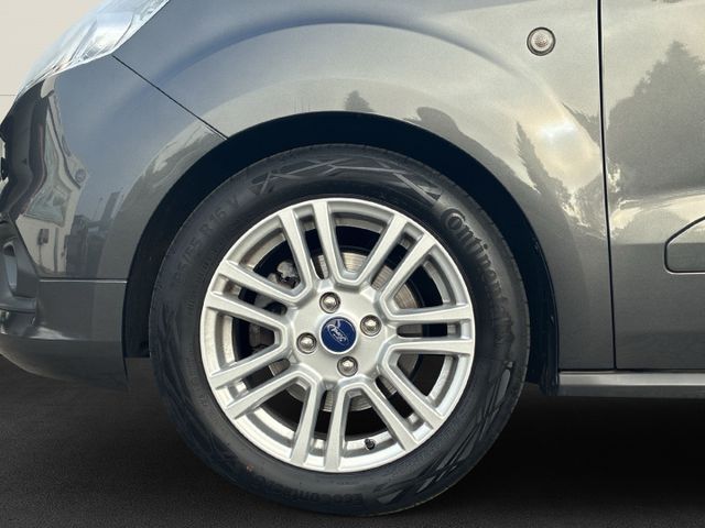 Ford Tourneo Courier 1.5 TDCI Titanium Temp+Navi+Klim