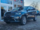Jeep Grand Cherokee 5.7 V8 HEMI Summit LHZ/SHZ/KAMERA - Jeep Grand Cherokee Summit mit Benzin-Antrieb