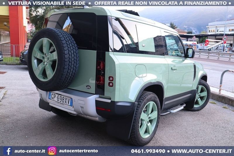 Land Rover Defender 90 D300 HSE 75th Limited Edi imagem 3