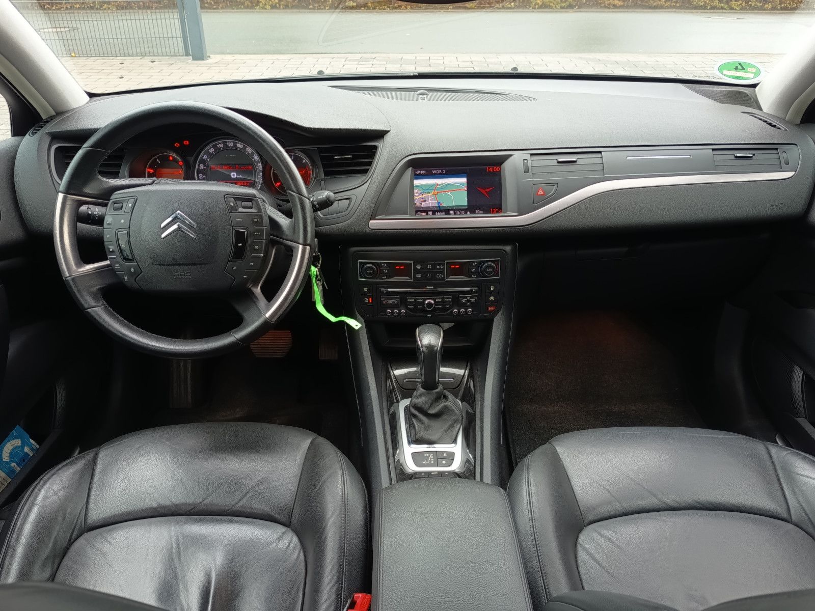 Fahrzeugabbildung Citroën C5 Tourer Exclusive NAVI KLIMAAUTO LEDER AHK SHZ