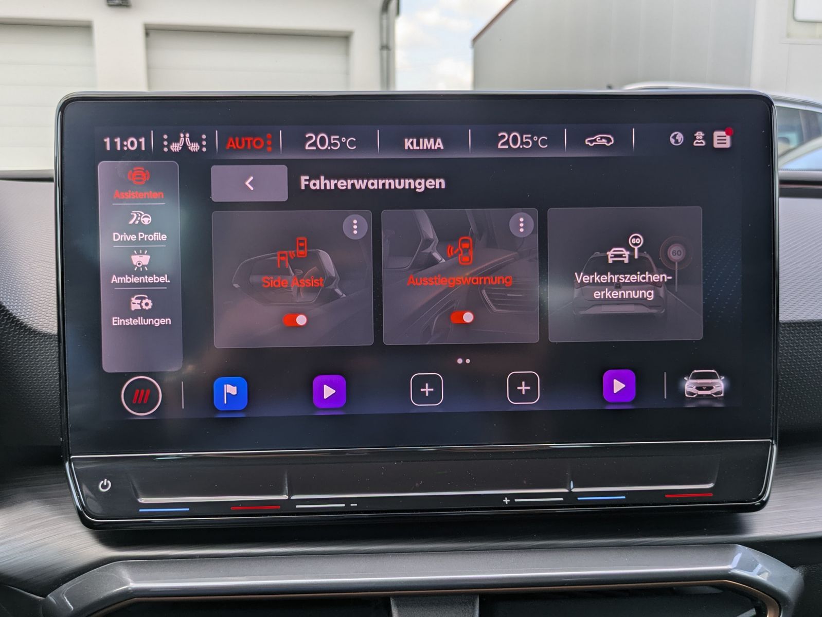 Fahrzeugabbildung CUPRA Leon 1.5 eTSI DSG MATRIX-LED*ACC*APP*KAMERA*18"