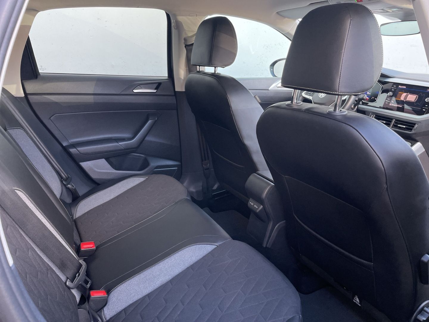 Taigo 1.0 TSI Goal 5-Gang LED/ACC/Navi/App-Conne