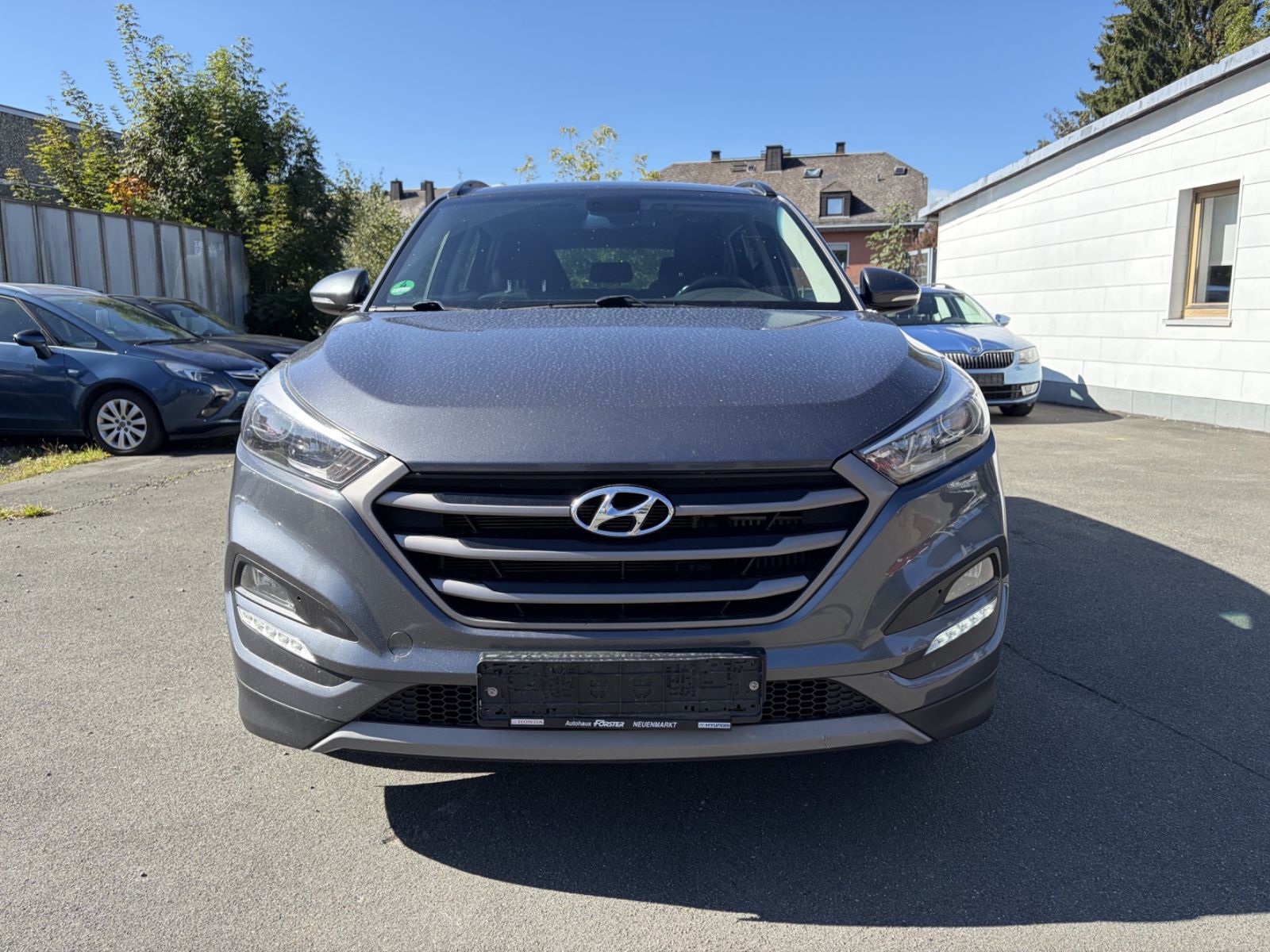 Hyundai Tucson blue Trend 2WD 1.7L Diesel/AHK/Navi/Tempo