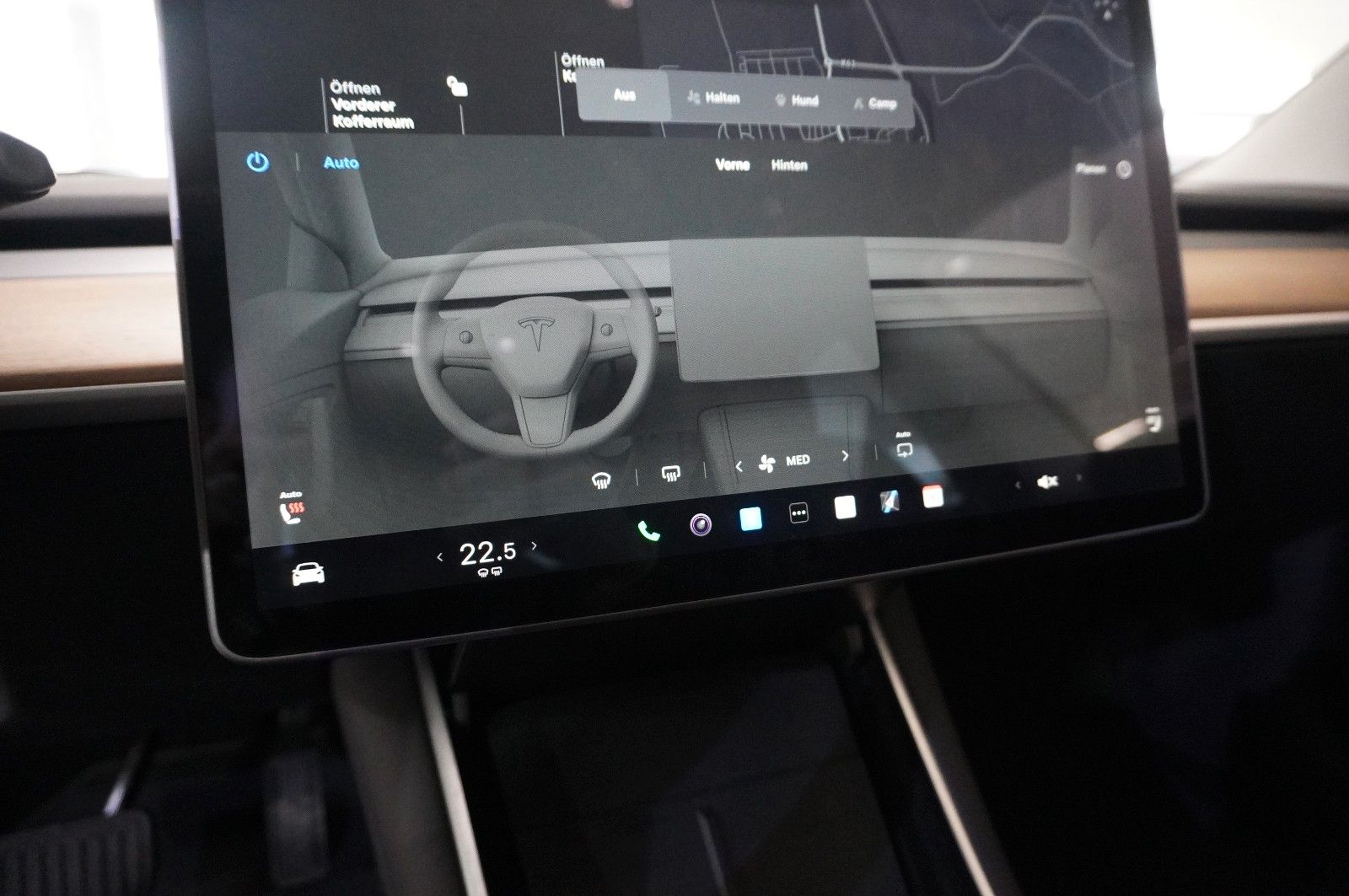 Fahrzeugabbildung Tesla Model 3 Standard Range Plus NAVI/KAMERA/SH/PANO