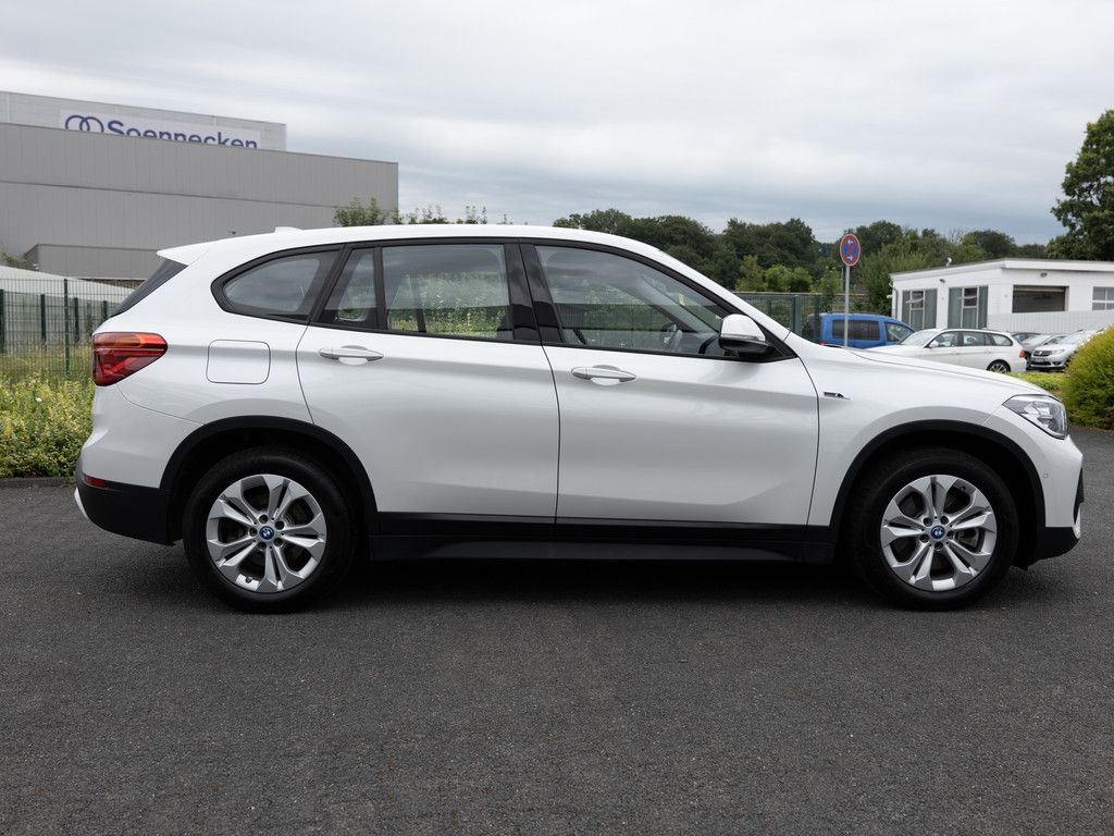 BMW X1 xDrive25e Advantage FACEL. NAVI SHZ PDC KLIMA foto 5