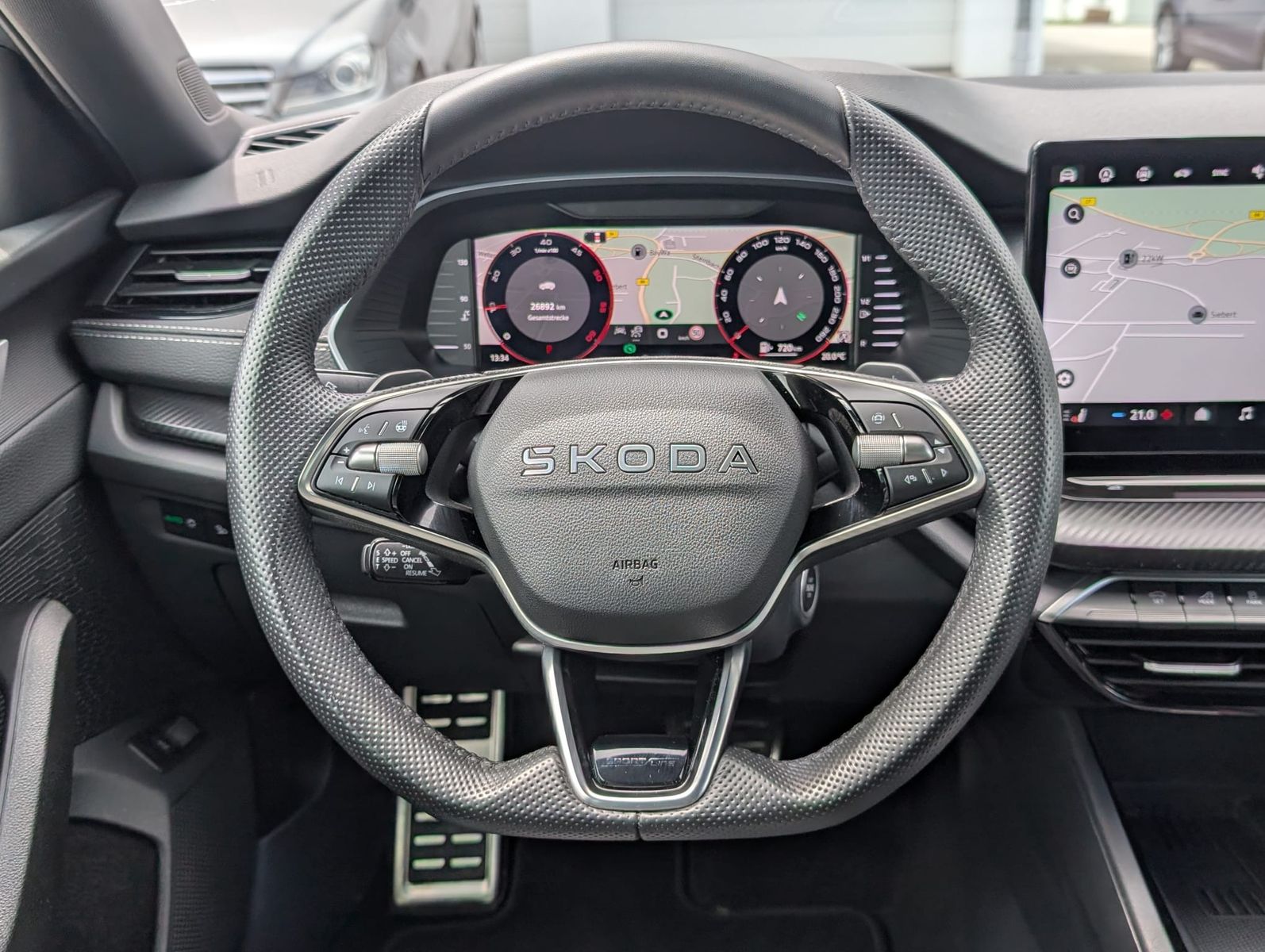 Fahrzeugabbildung SKODA Octavia 2.0 TDI Sportline DSG MATRIX*WINTER*5J.G