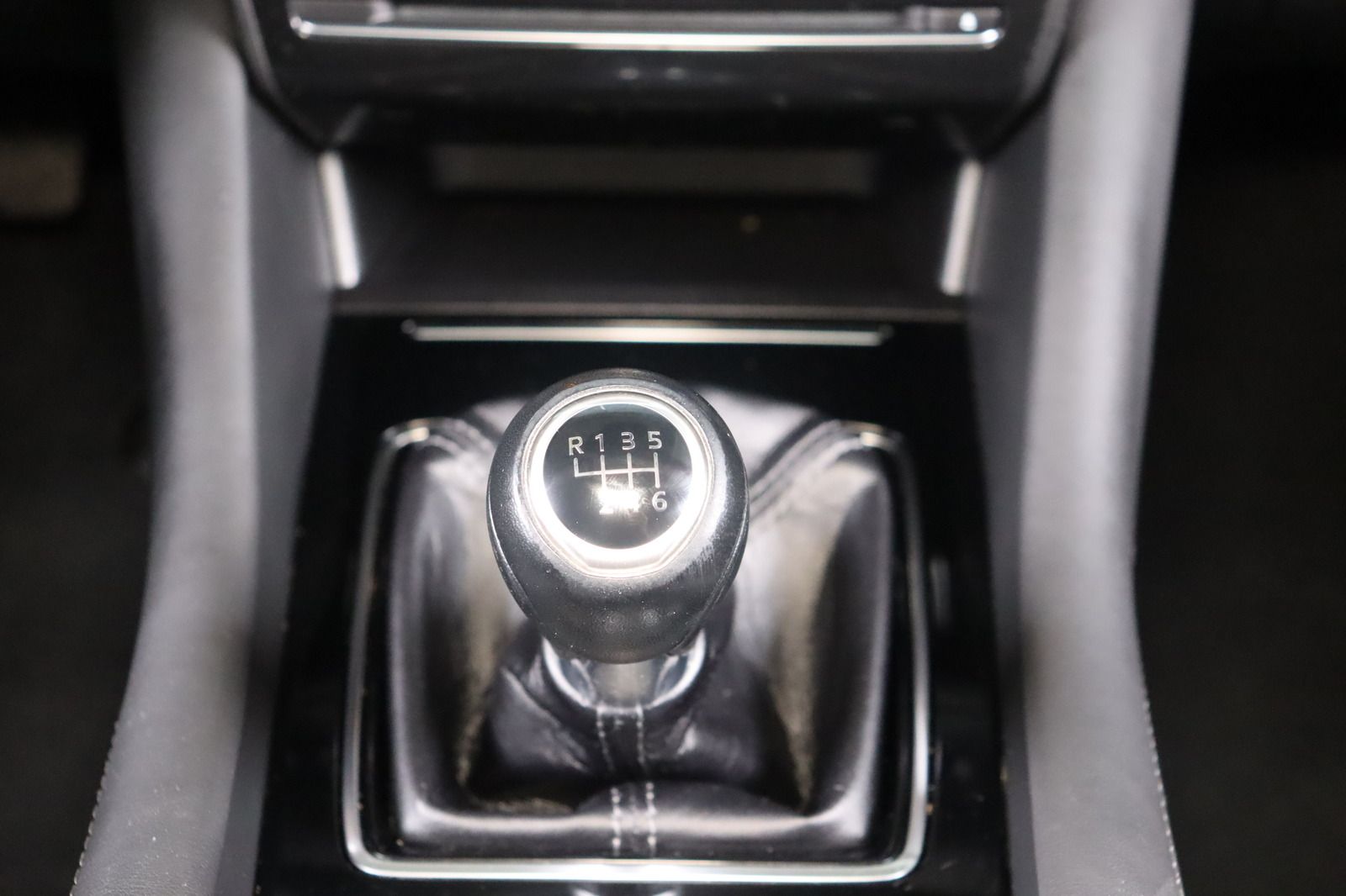 Fahrzeugabbildung Mazda 6 Kombi 1. Hand * Mwst. ausw. * HUD * Sitzhzg.