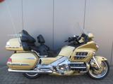 Honda GL 1800 Gold Wing Dual C-ABS Deluxe - Angebote