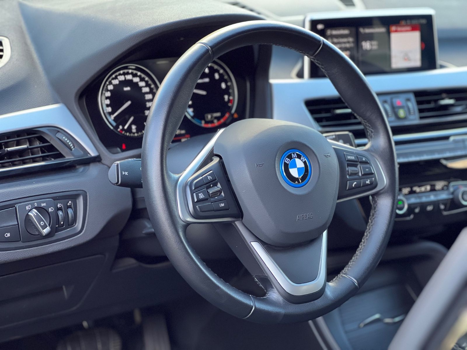 BMW X1 25e xDrive Advantage "KAMERA/LED/DAB/NAVI" foto 25