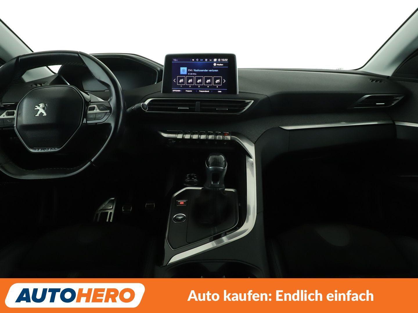 Peugeot 3008 1.5 Blue-HDi Crossway*NAVI*TEMPO*CAM*PDC*