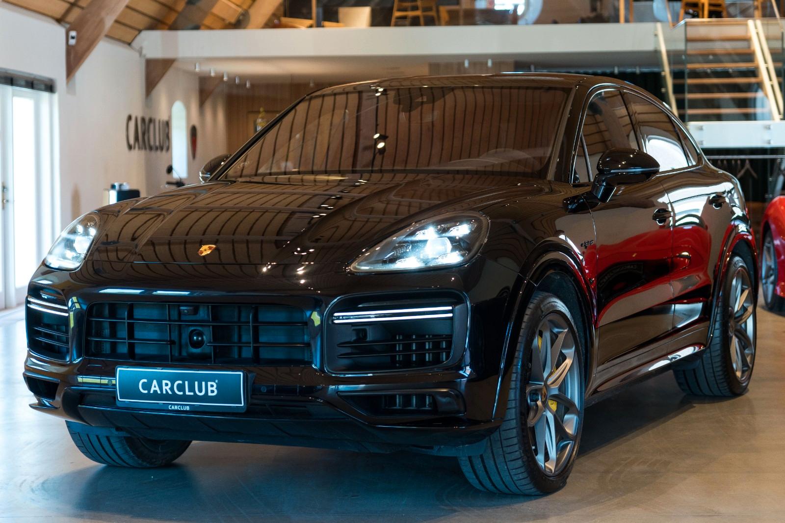 Porsche Cayenne Turbo S Coupe E-Hyb Carbon/Ceramic/Burm.