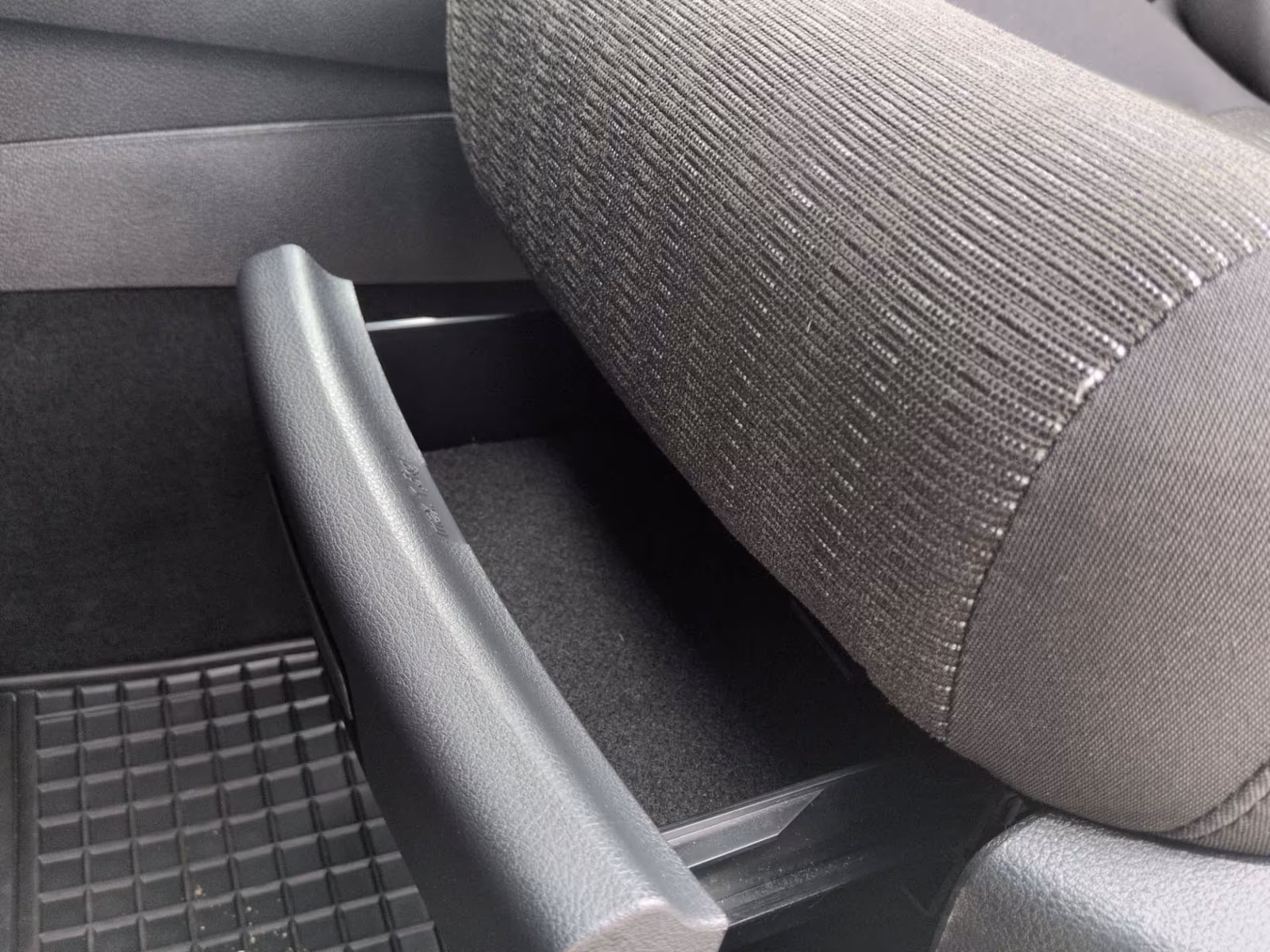 Volkswagen Caddy 1.4 TSI XENON+AHK+PARK-ASSIST+SHZ, миниатюра 20